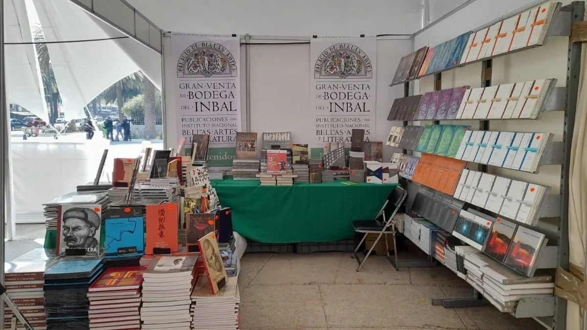 Poesía y odio: del exilio platónico al mediocre activismo lírico en México