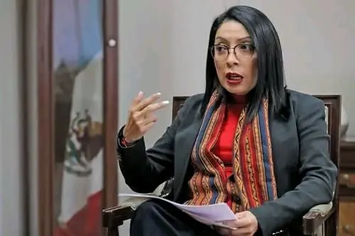 Sheinbaum afirma que Esthela Damián permanecerá todo el sexenio como consejera jurídica