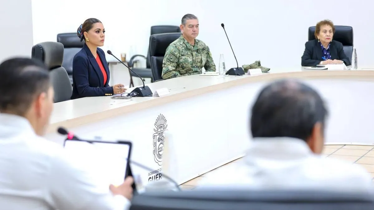 Gobierno de Guerrero refuerza operativos de seguridad por temporada decembrina