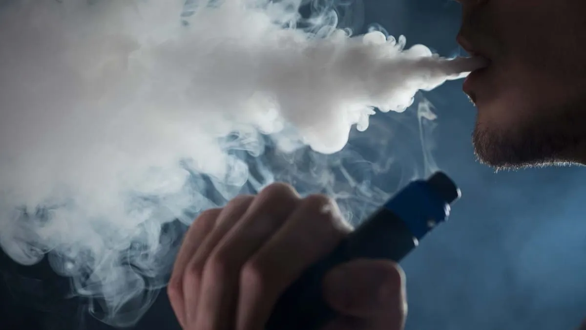 México pone freno total a los vapeadores: hasta 8 años de cárcel por venderlos