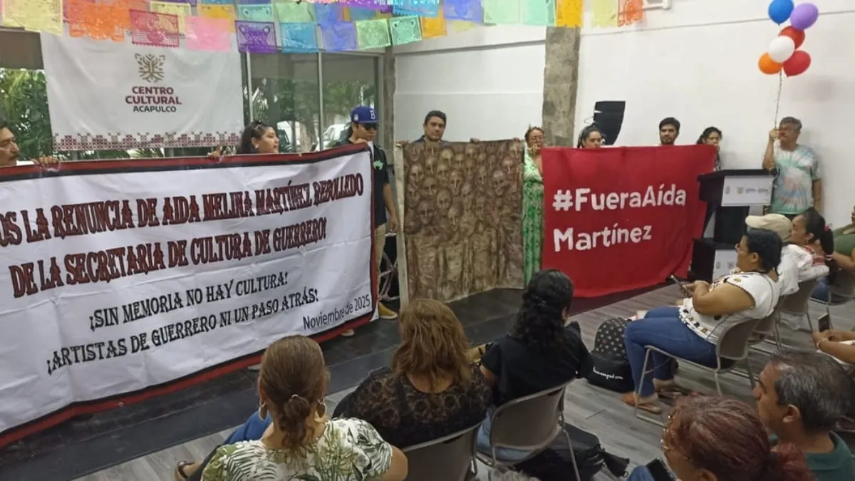 Protesta en Acapulco: artistas repudian a la secretaria de Cultura, exigen su renuncia