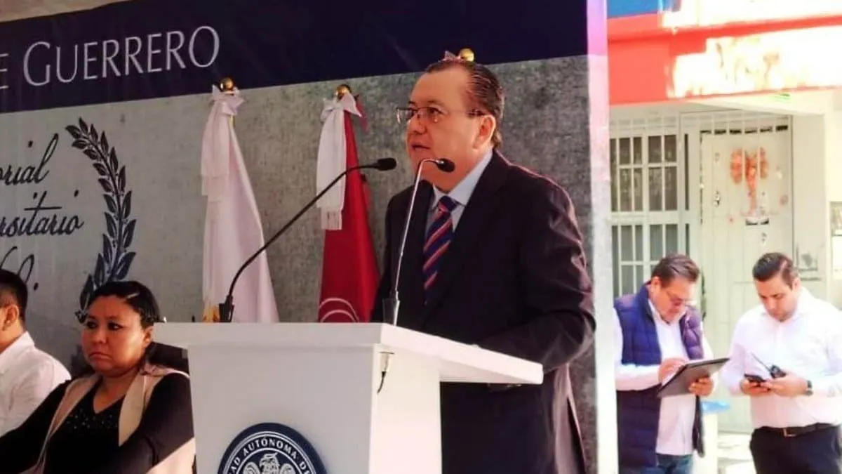 “No le carguen el muertito a la gobernadora”: defiende rector de la UAGro homenaje a Rubén Figueroa Figueroa