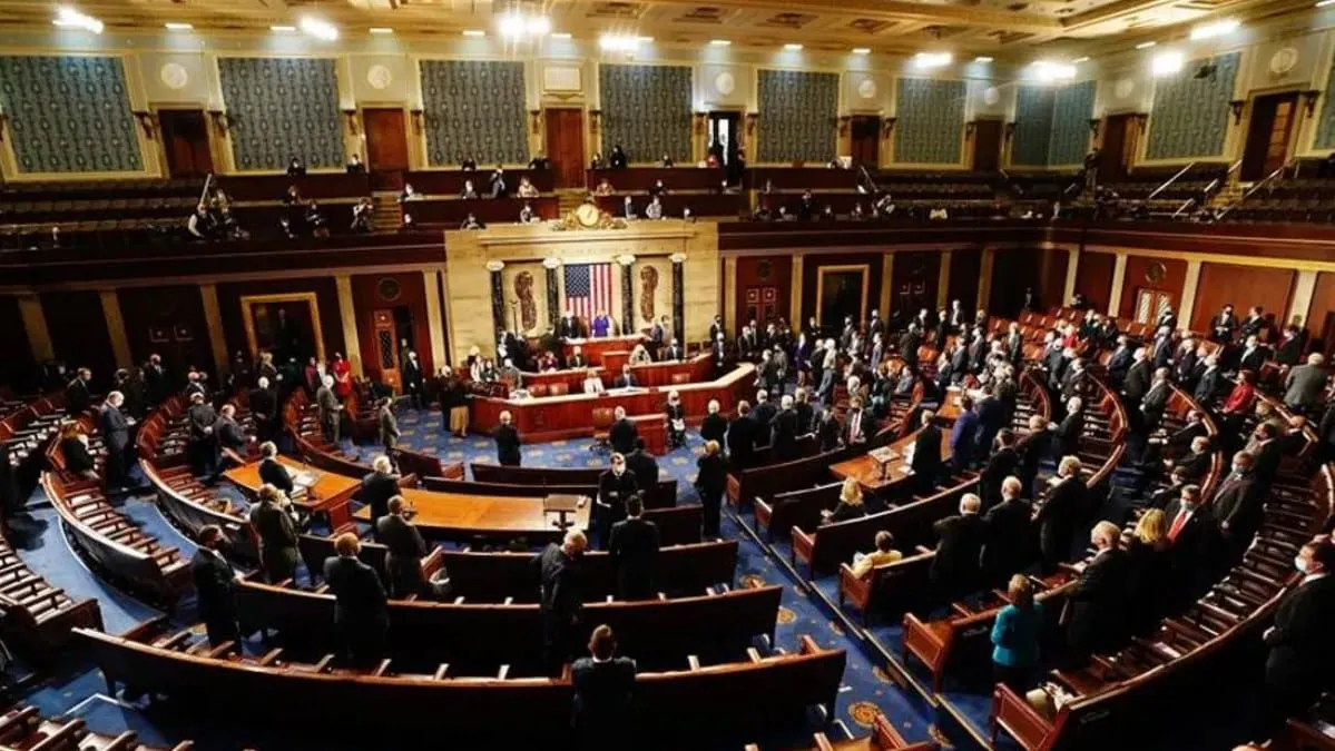 El Senado de EU frena nuevas acciones militares contra Venezuela sin aval del Congreso