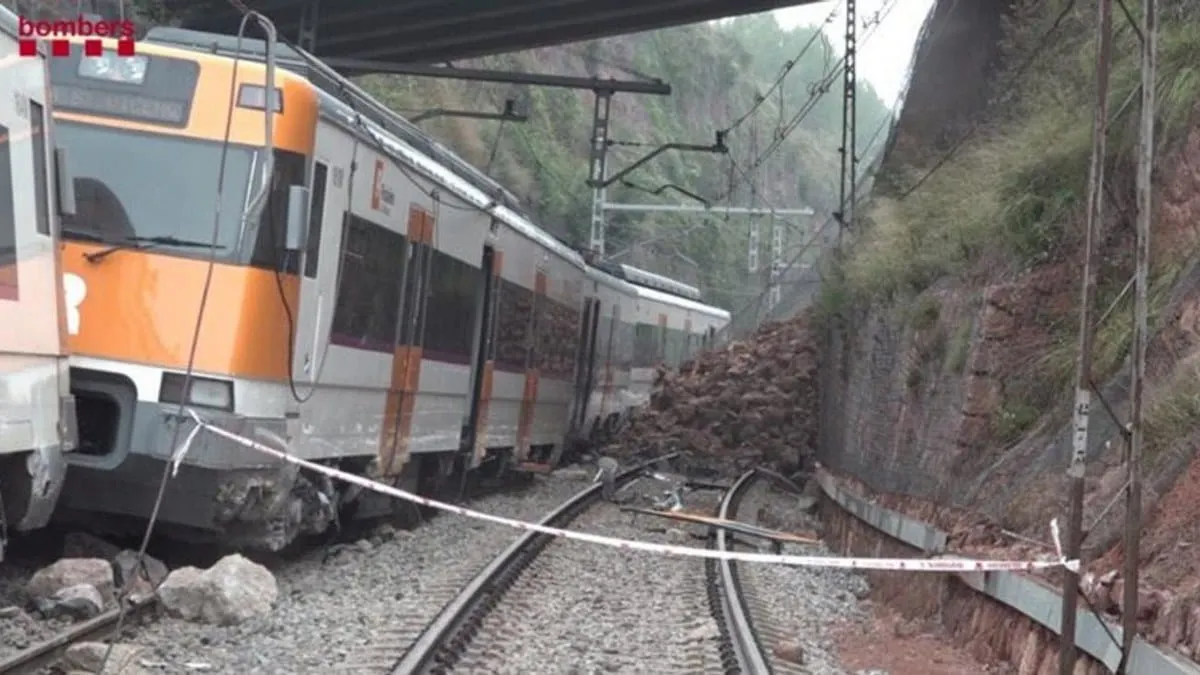Otro accidente ferroviario en España deja un muerto y heridos en Barcelona