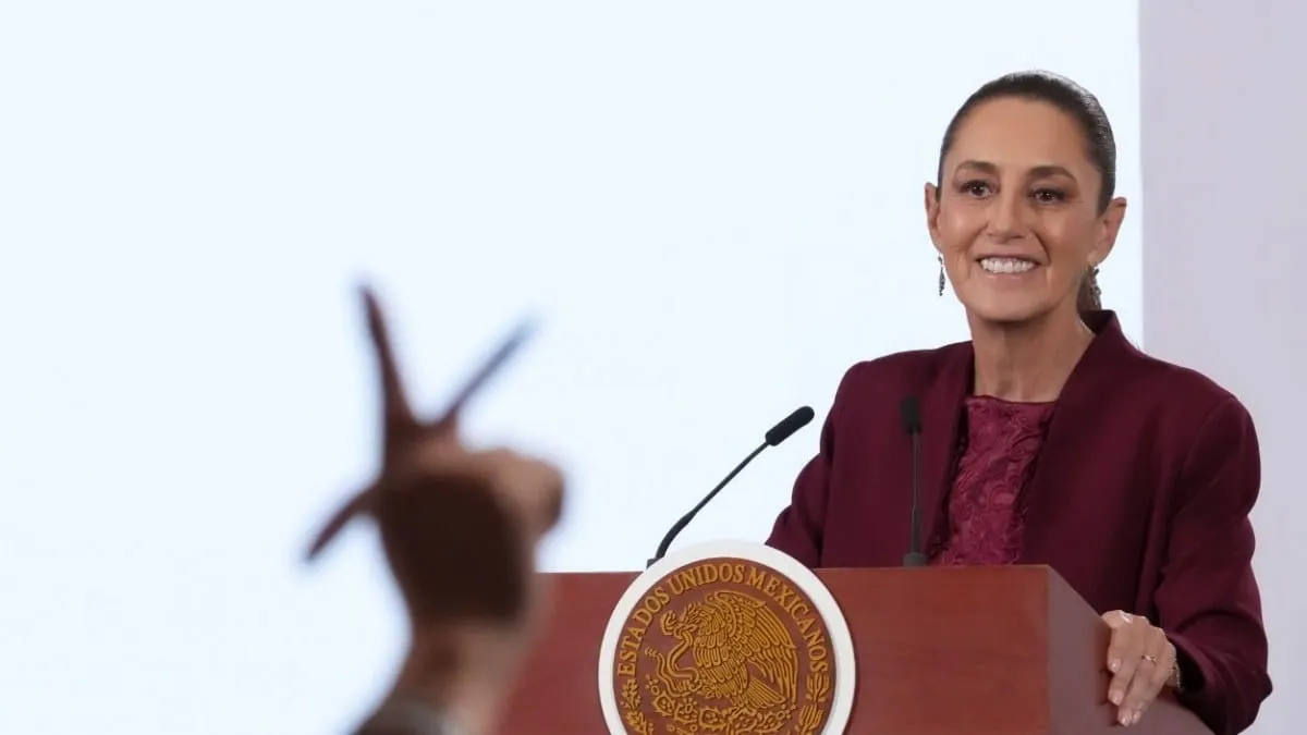 Sheinbaum defiende a Sergio Mayer y minimiza polémica por licencia para reality
