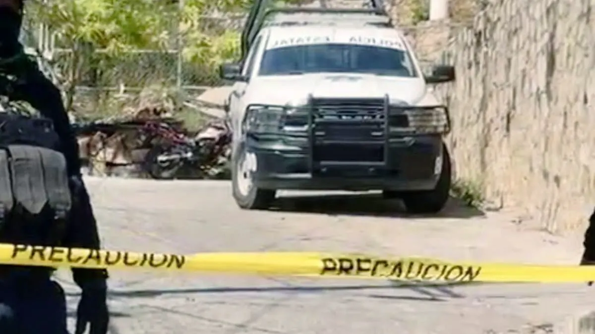 Taxista es asesinado frente a zona arqueológica de Palma Sola de Acapulco