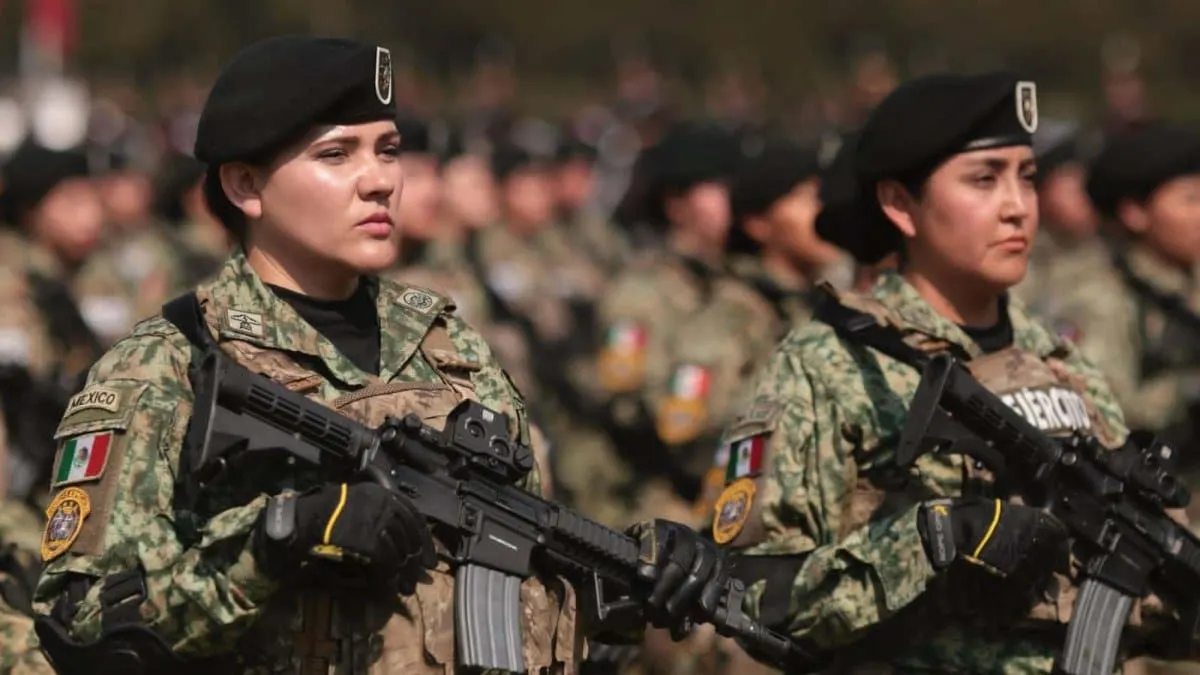 Mujeres de las fuerzas armadas de México.