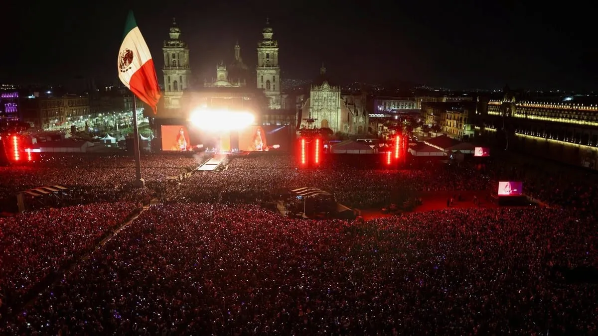 El Zócalo se rindió ante Shakira.