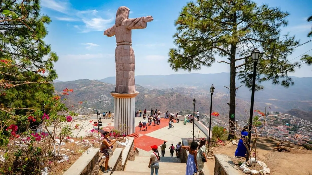 Acapulco supera 60% de ocupación mientras Guerrero promedia 58.7%