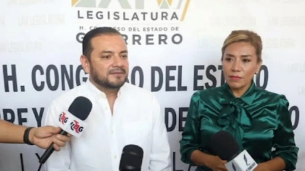 Encañonan elementos de la FGE a diputada que preside la CDHEG