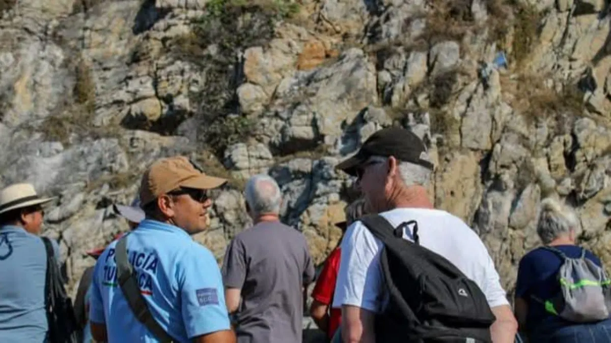 Arribo del Norwegian Jade activa operativo vial y turístico en zonas clave de Acapulco