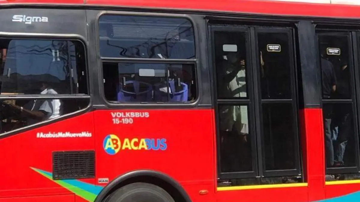 Analiza el Congreso de Guerrero un exhorto para que se frene la invasión de los carriles del Acabús