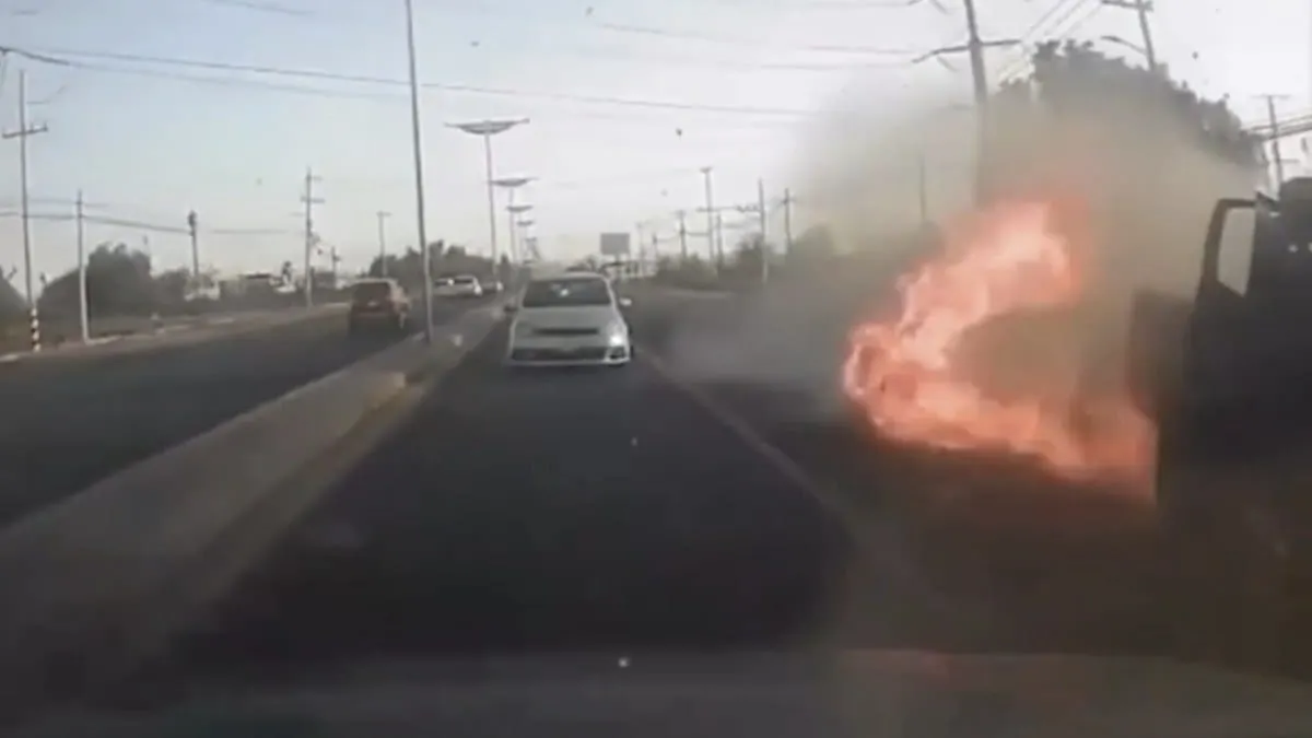 Matan con carro bomba a dos del Cártel de Sinaloa a metros del AIFA