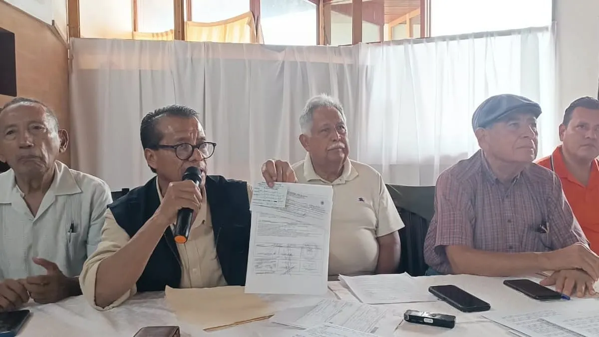 Piden a Martí Batres remover a directora del ISSSTE en Acapulco