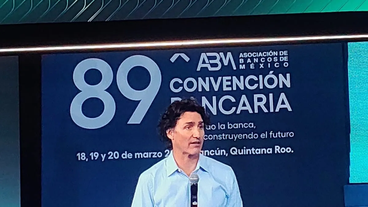 Trudeau pide a México no ceder ante Trump en revisión del T-MEC