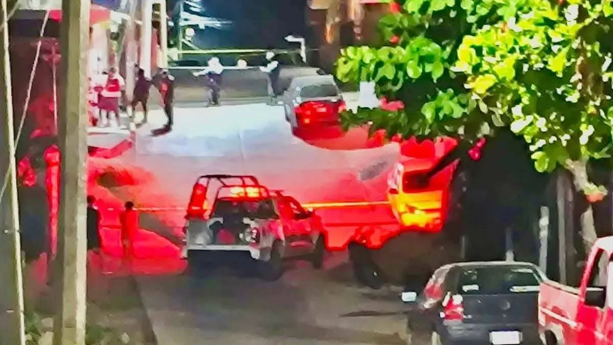 Entran armados a bar y tiran a matar: tres muertos y dos heridos en Ometepec