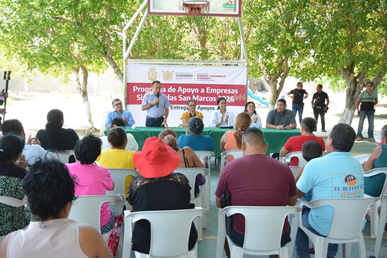 Dan segunda tanda de apoyos en San Marcos tras sismo; van 2 mdp entregados