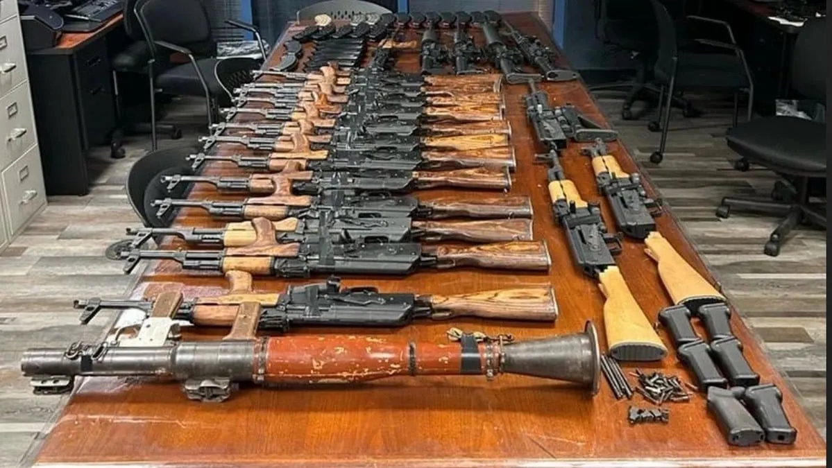 Una ciudadana estadounidense fue capturada al intentaba cruzar con un lanzagranadas RPG.