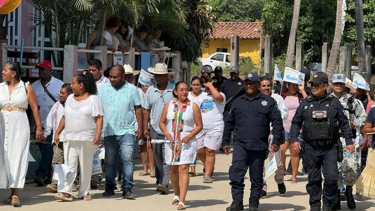 Alcaldesa de San Nicolás arranca operativo de Semana Santa en Punta Maldonado