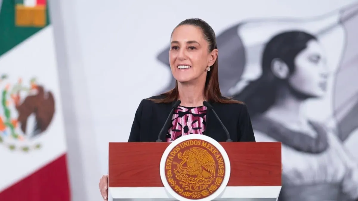 Sin doble rol: aspirar a la candidatura implica dejar el cargo, advierte Sheinbaum