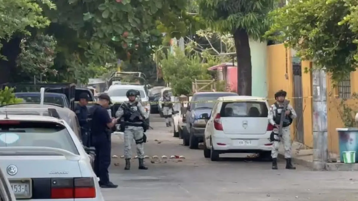 Hallan bolsas con restos humanos a metros de secundaria 9, en Ciudad Renacimiento
