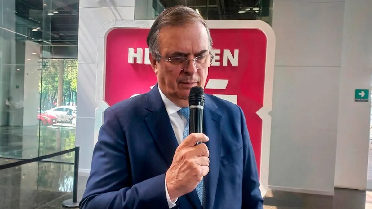 La “Beca Ebrard”