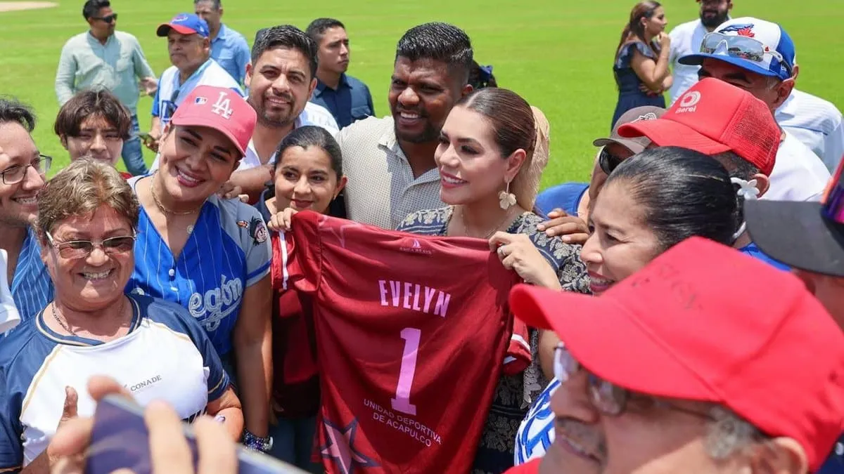 Evelyn Salgado reabre la UDA con obra millonaria: canchas, pista e iluminación renovadas