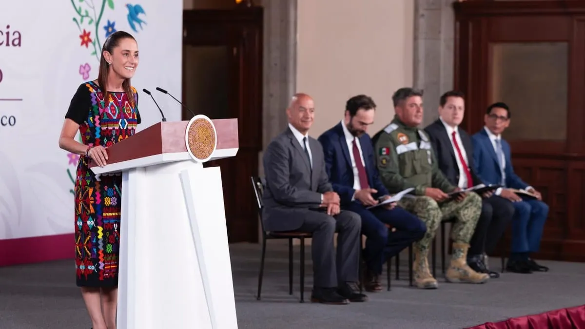 La Presidenta apuesta por más de 2 mil kilómetros de vías públicas.