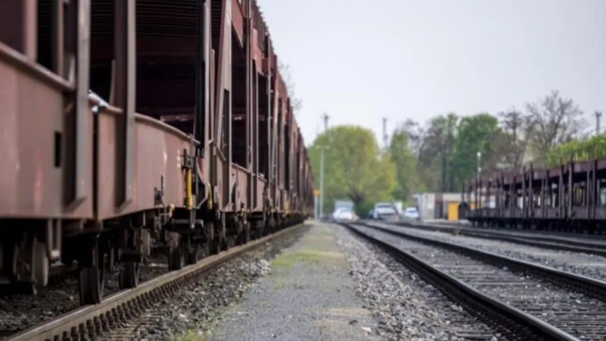 Hallan cuerpos dentro de vagón de tren en Texas; investigan posible caso de migrantes abandonados