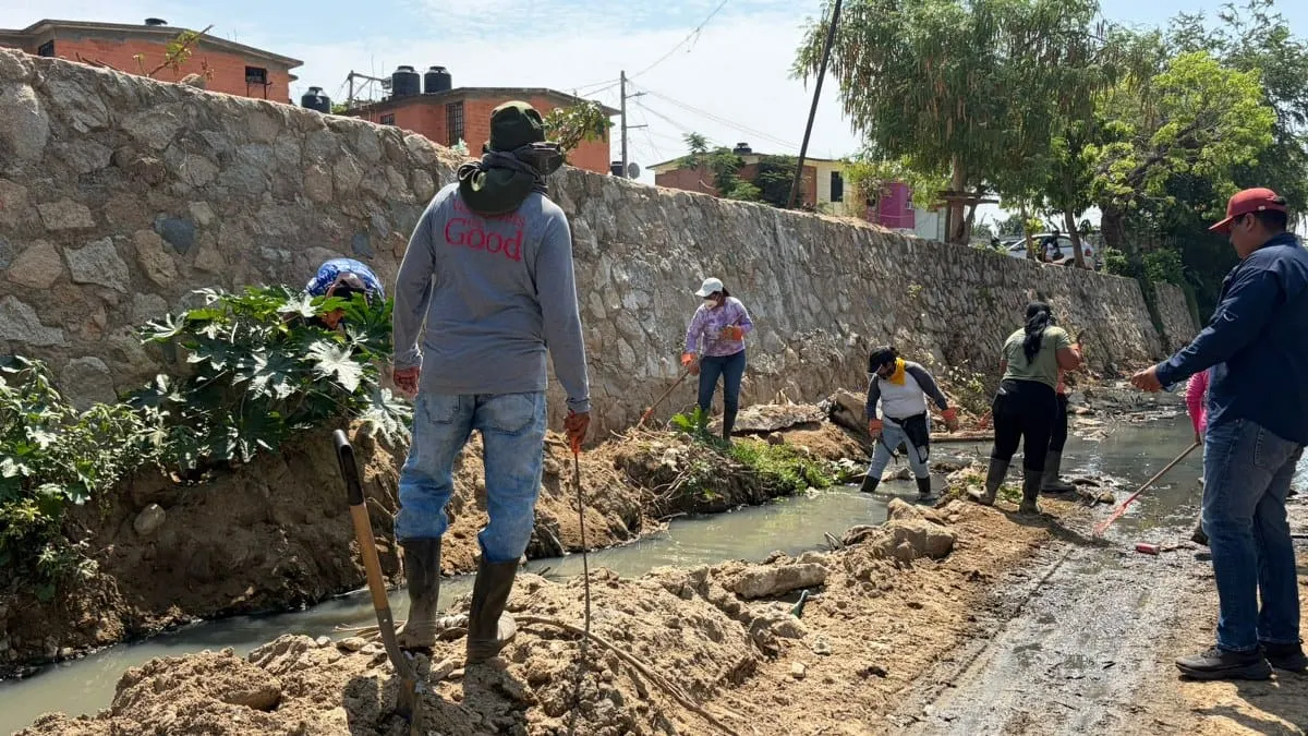 Gobierno de Acapulco reporta 85% de avance en limpieza de cauces y barrancas