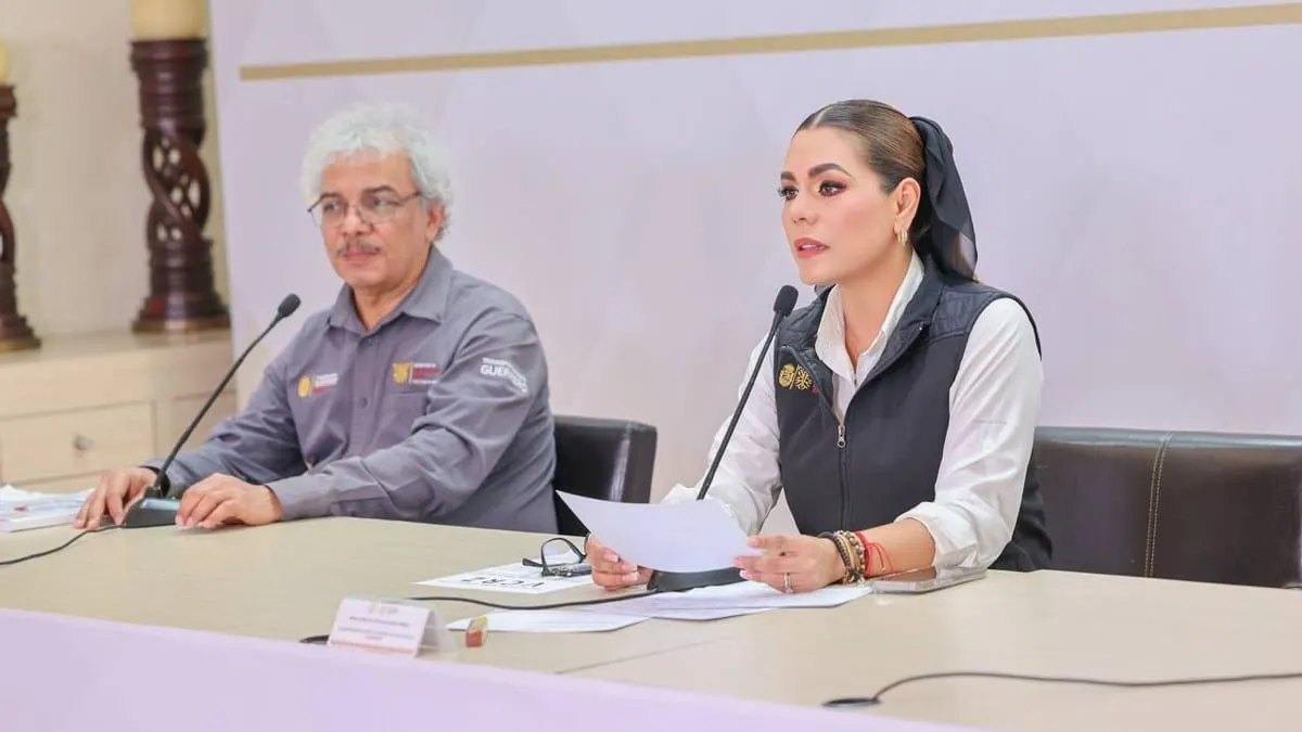 “La prevención salva vidas”: Evelyn Salgado llama a prepararse ante temporada de huracanes en Guerrero