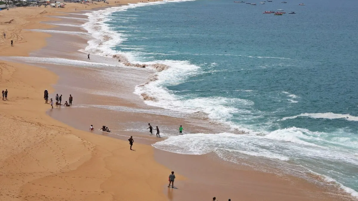 Alertan por mar de fondo en Acapulco: esperan oleaje de hasta 2.5 metros