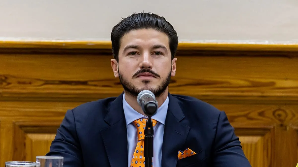 Morena va contra Samuel García: acusa red de contratos y triangulación por 964 millones