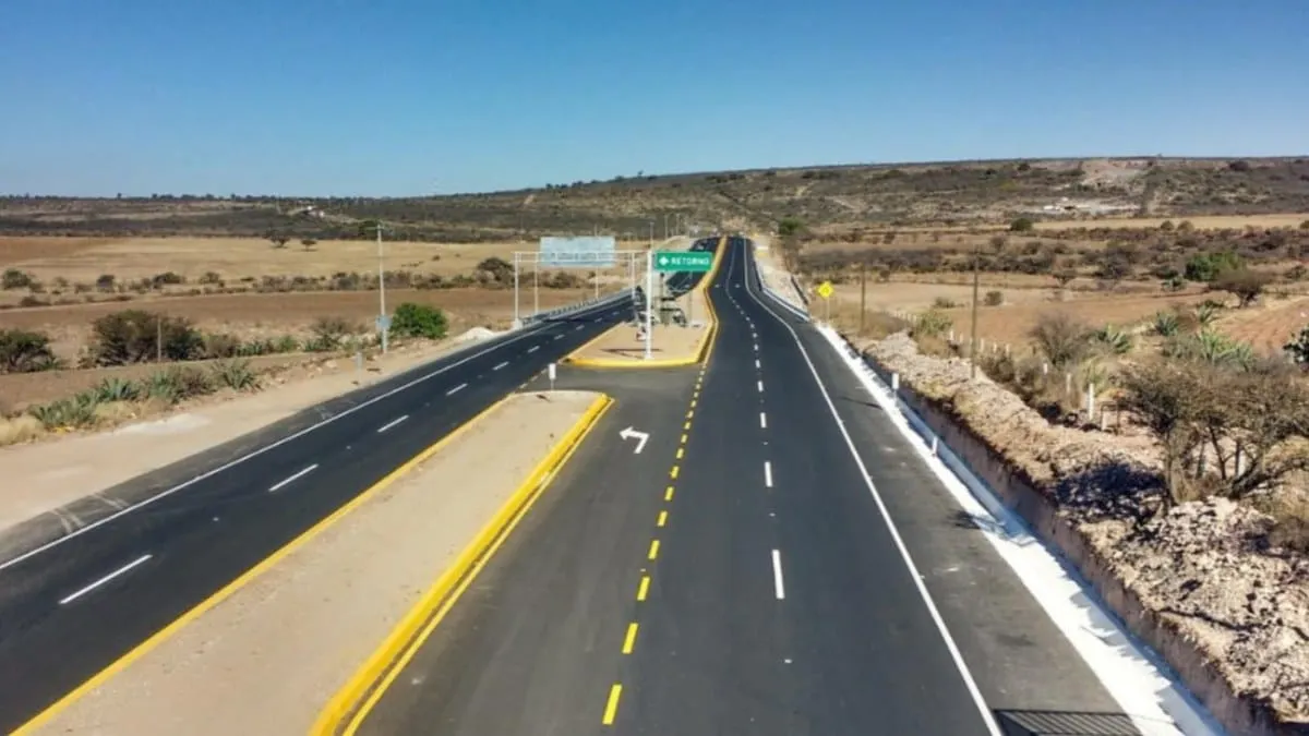 “Hay mucha coordinación”, afirma Sheinbaum ante cuestionamientos por inspecciones en carreteras federales