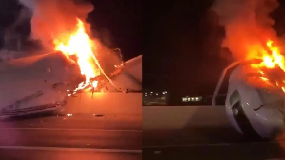 Avioneta cae en autopista de Texas y muere uno de sus tripulantes tras el impacto