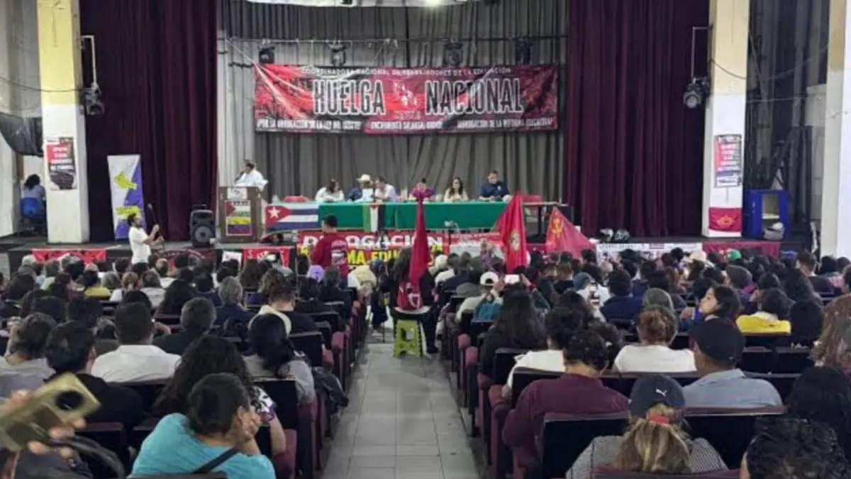 Magisterio de la CNTE y Sección 22 confirman que seguirán con huelga y protestas pese al arranque del Mundial