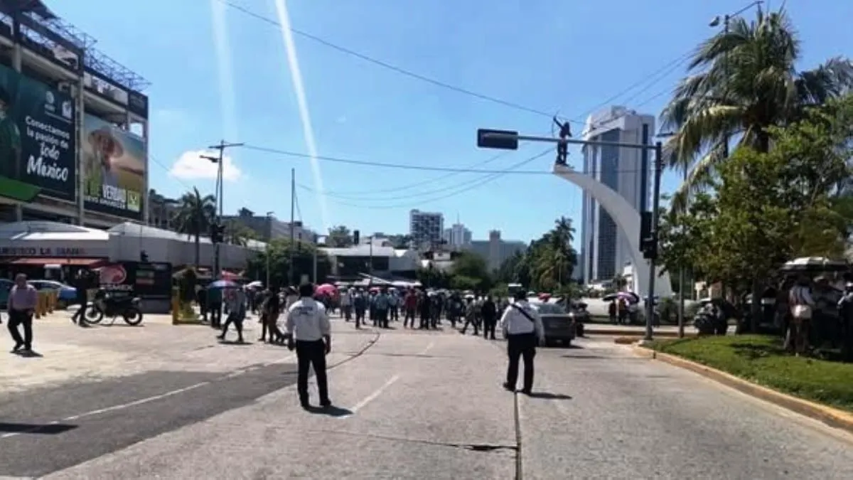 La CETEG le exige a la presidenta definir de qué lado está.