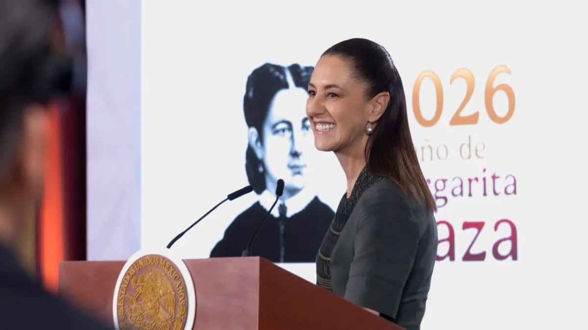 "A quienes queremos a México nos va bien en la cancha, en la vida y en la política", afirmó durante su conferencia matutina.