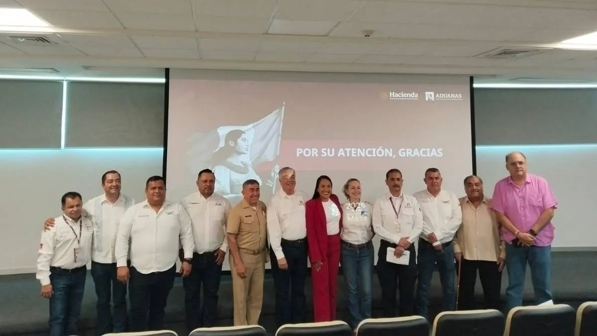 CONATRAM impulsa modernización del puerto de Lázaro Cárdenas; aduana operará 24/7