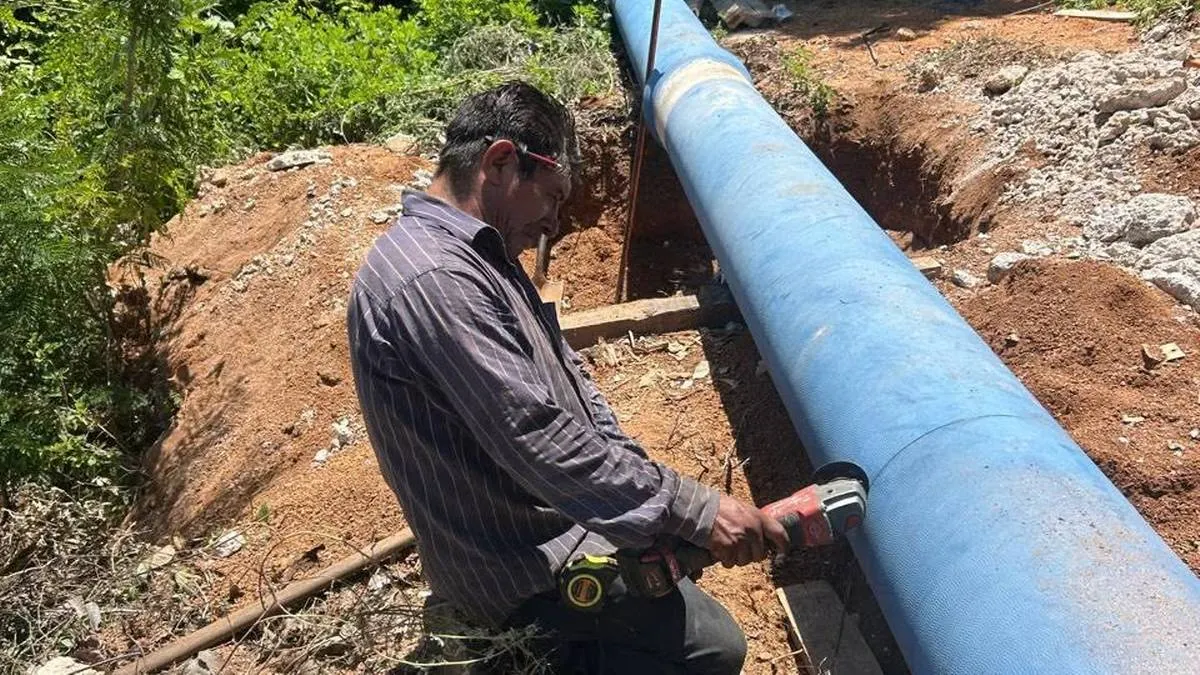 Fuga deja sin agua a siete colonias de Acapulco; reparación concluiría hasta el viernes