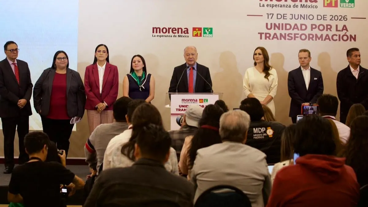Dirigentes de la la Esperanza de México en conferencia de prensa en Ciudad de México