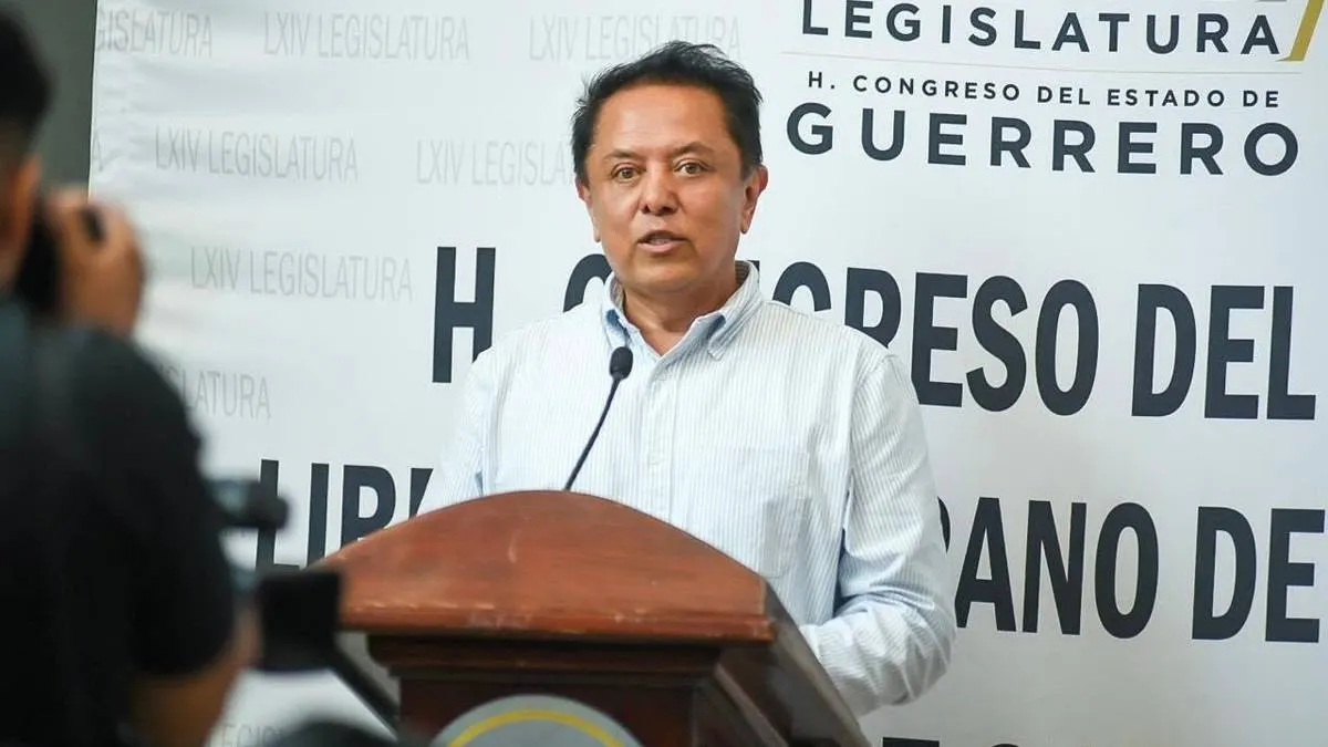 Pablo Amílcar dejará el Congreso de Guerrero para competir en Morena