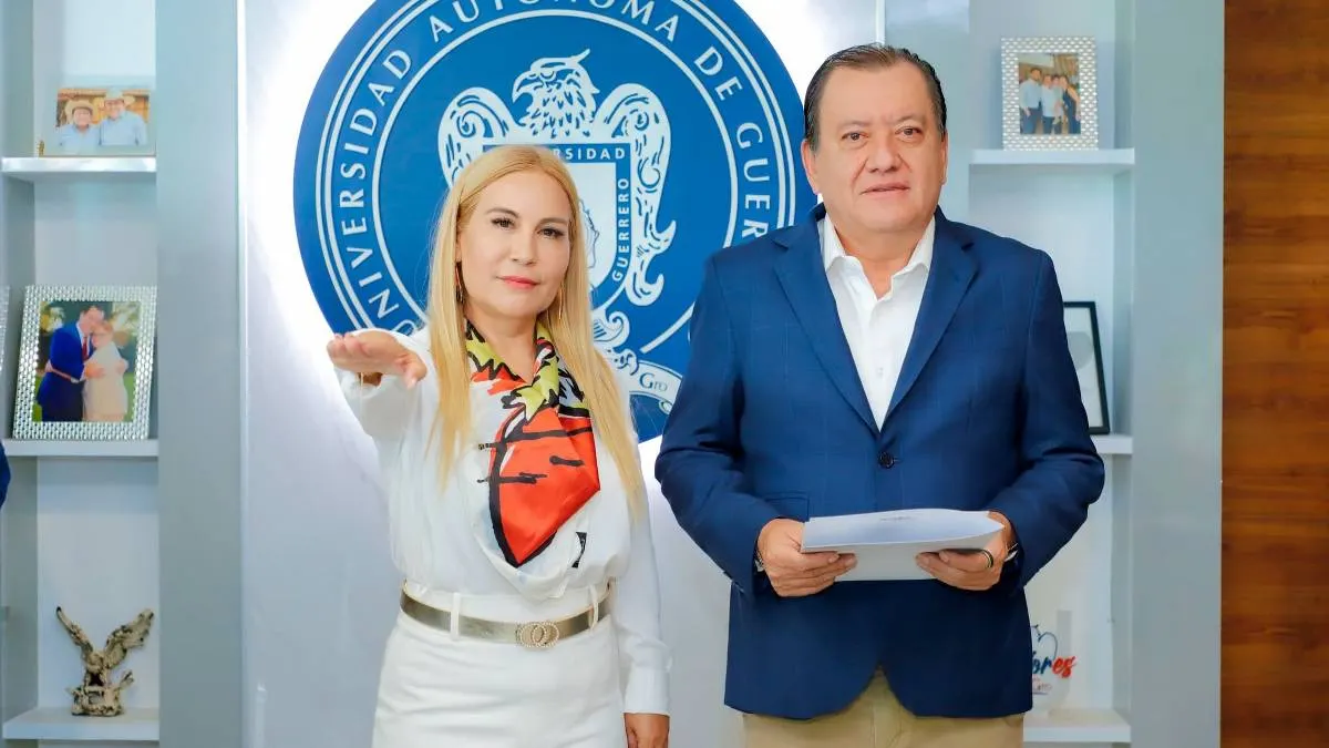 Javier Saldaña nombra a Leticia Jiménez Zamora como nueva secretaria general de la UAGro
