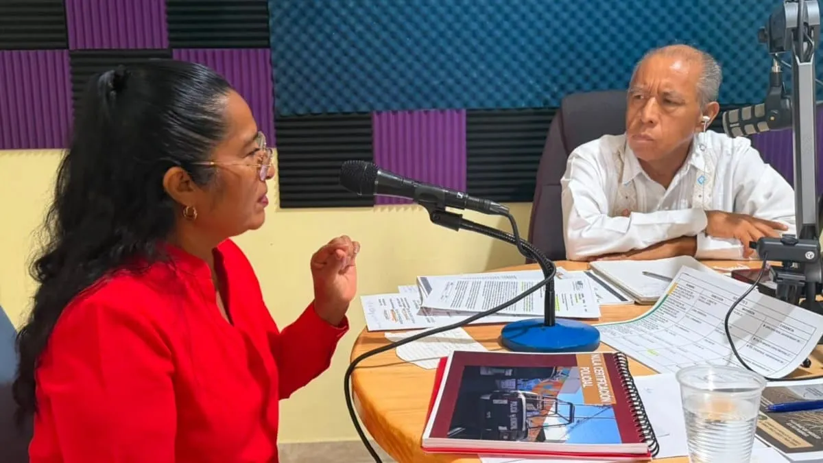 Abelina López presume trayectoria sin “negociar” sus convicciones, tras 40 años en la izquierda