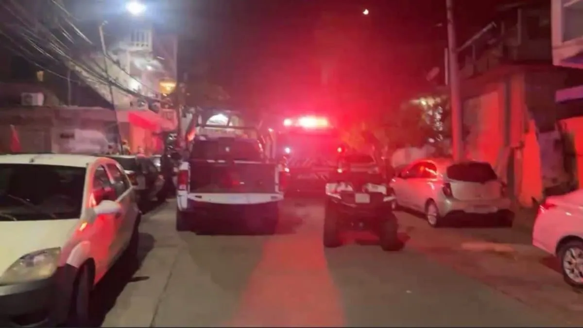 Ataque nocturno deja un hombre muerto afuera de su casa en fraccionamiento Las Playas de Acapulco