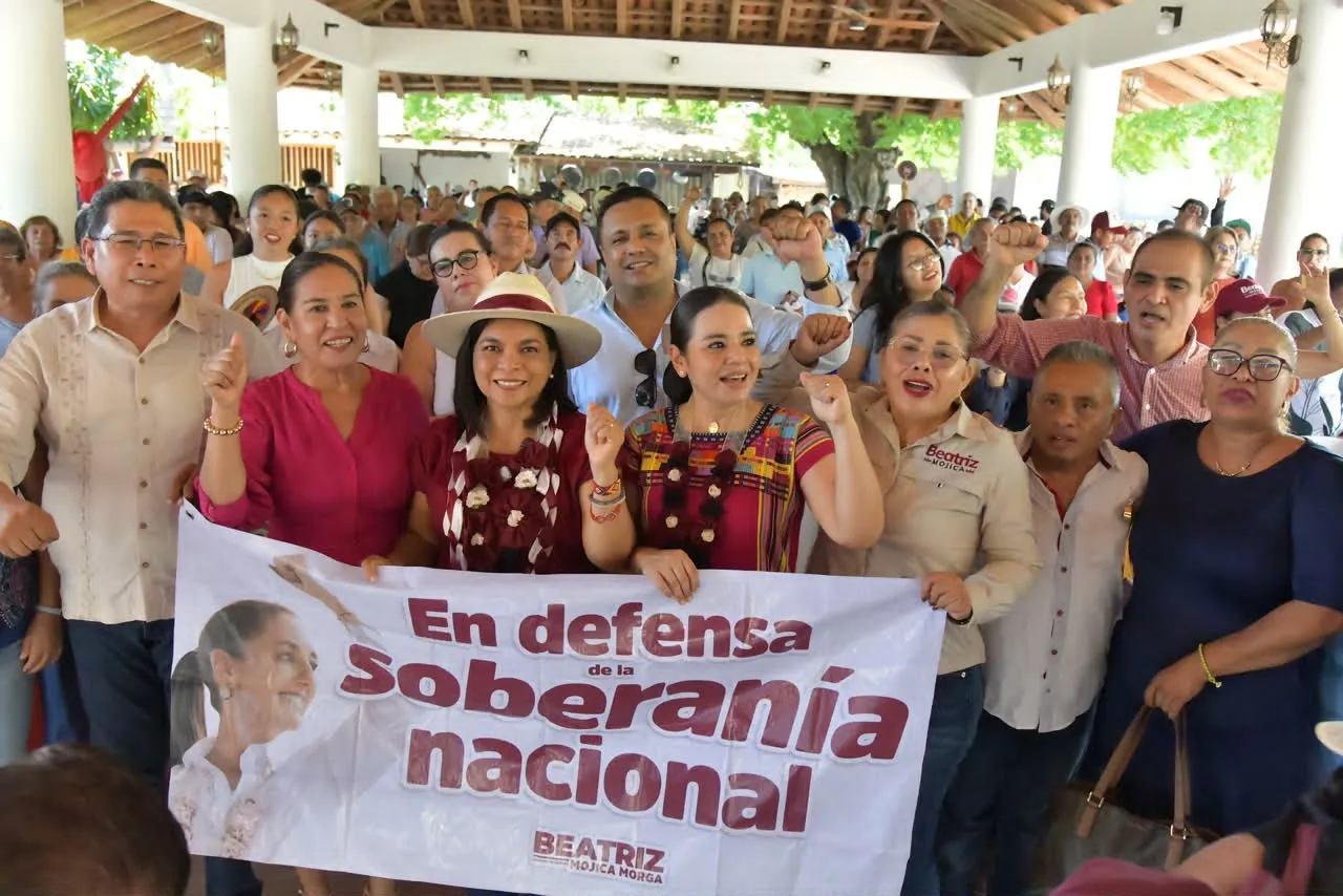 Una nueva desbandada de figuras políticas deja el equipo de Esthela Damián.