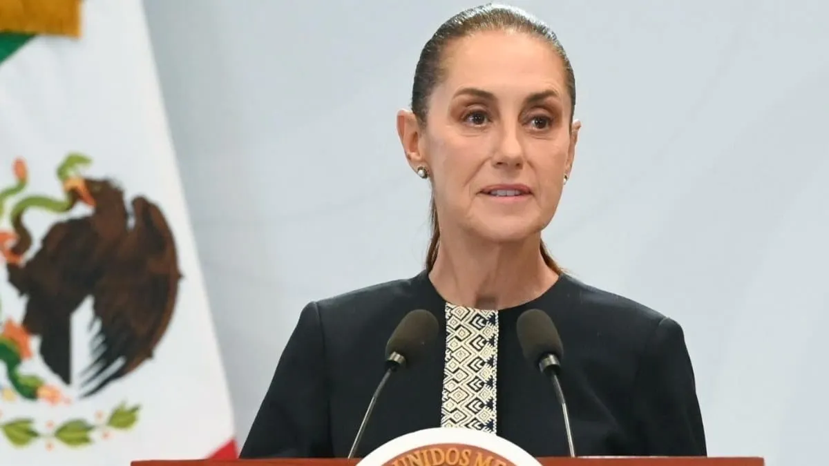 Sheinbaum: "inaudito y ofensivo pedir al lCE a que actuara cuando arribé a NY".