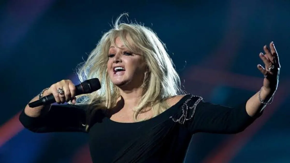 Bonnie Tyler: un giro trágico tras una batalla en terapia intensiva.