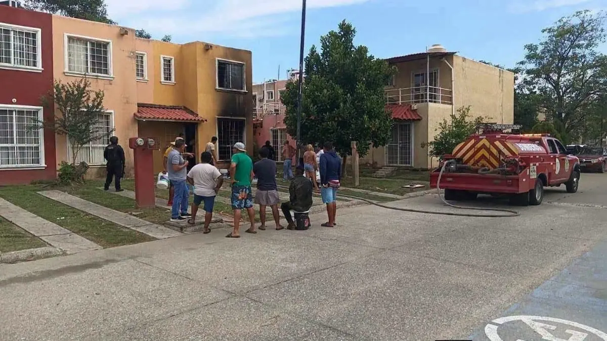 Incendio en vivienda de El Cayaco cobra la vida de una adulta mayor en Acapulco