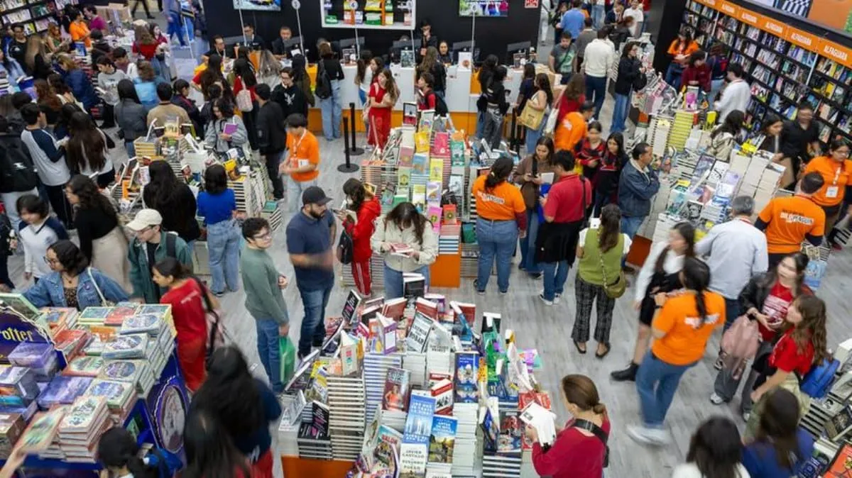 FIL como espejo: cuando la literatura se mide en dólares.